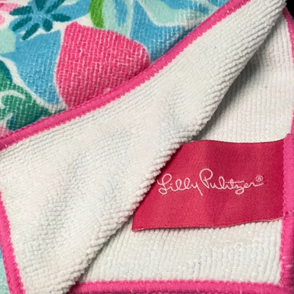 🩵 EUC 🩷 LILLY Pulitzer Lounge Towel